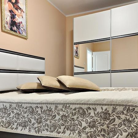 St George Apartment Veliko Tarnovo Buitenkant foto